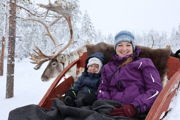 3 Days Lapland Aurora with Huskies and Reindeer Experience